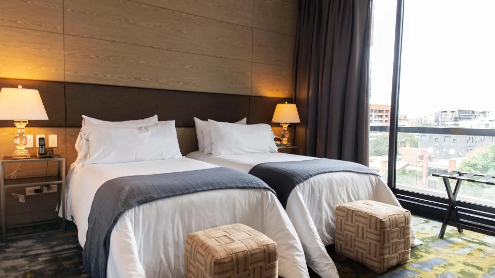 8010 Urban Living- Luxury Home Experience Bogota