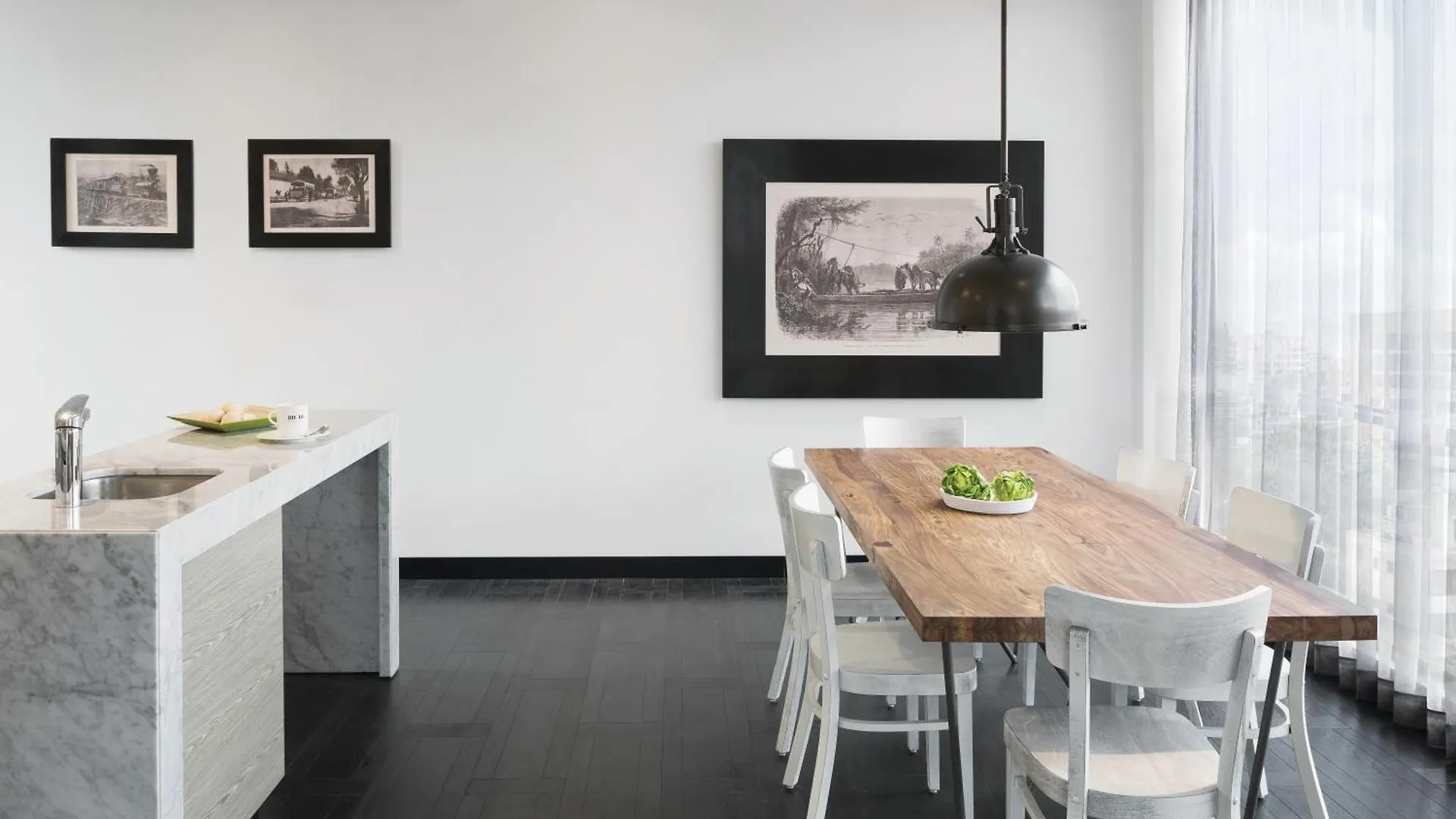 8010 Urban Living- Luxury Home Experience Bogota Colombia