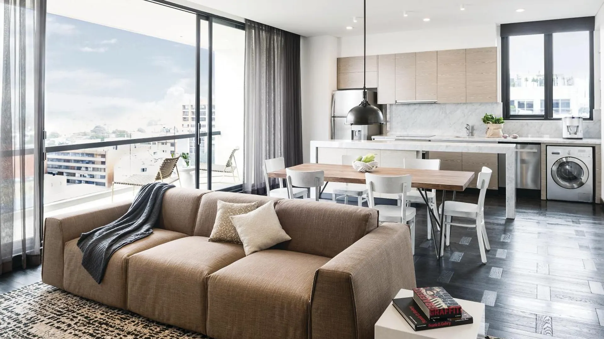 Aparthotel 8010 Urban Living- Luxury Home Experience Bogota