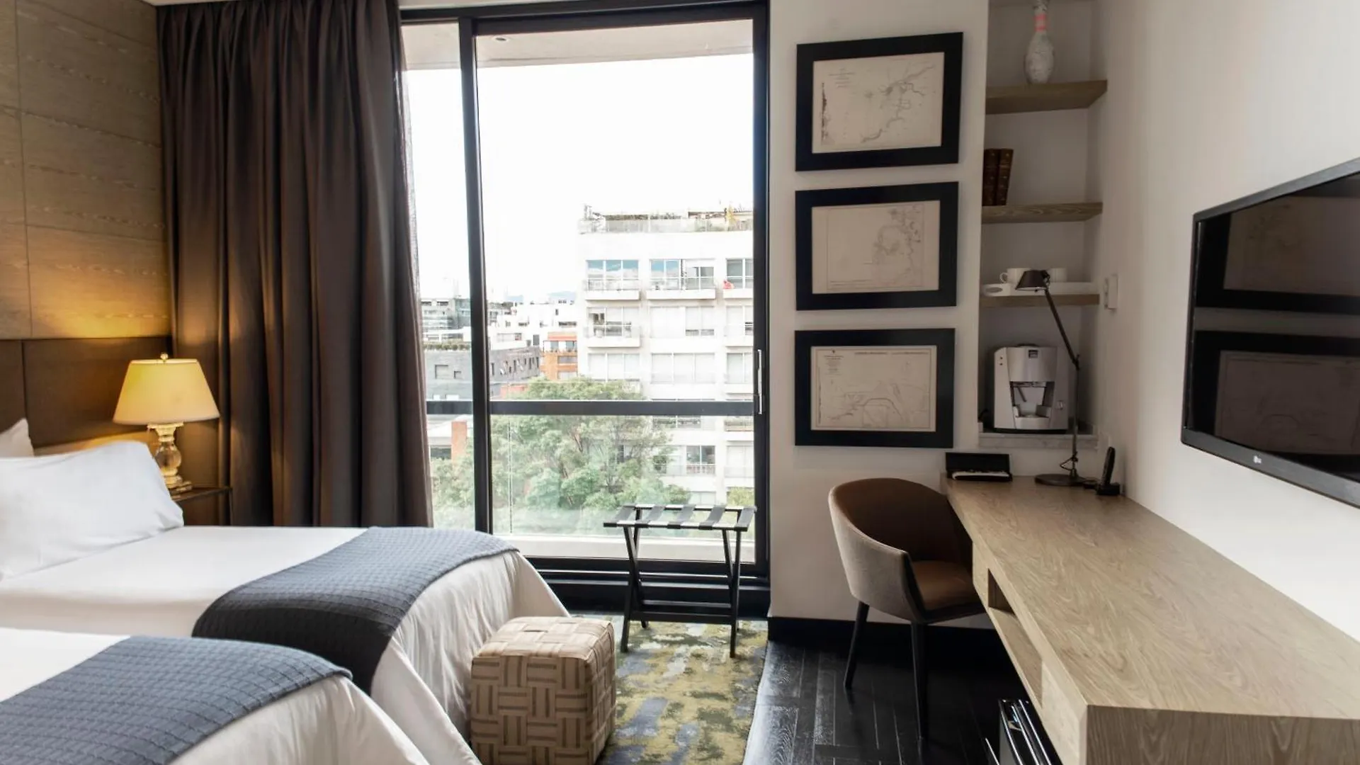 8010 Urban Living- Luxury Home Experience Bogotá